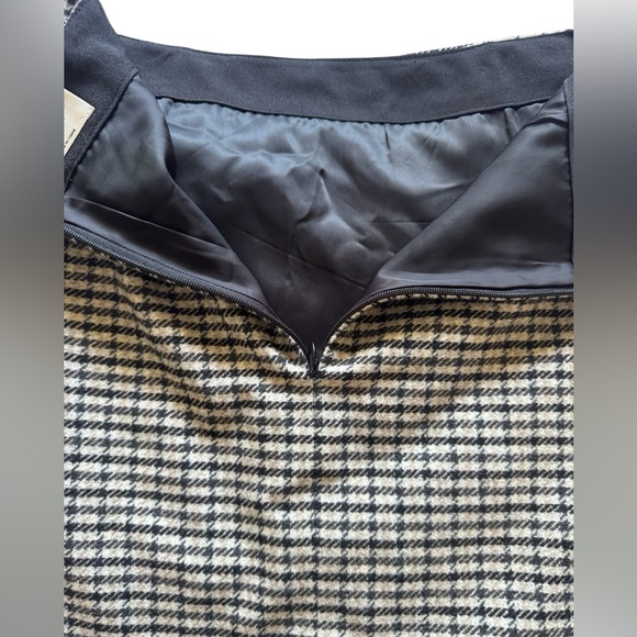 Aritzia Wilfred Dorine Front Wrap Wool Cashmere Blend Plaid Mini Skirt Size 6 - Picture 7 of 8